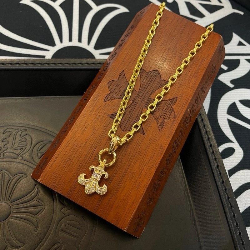 Cozy Chrome Hearts Necklaces 236680
