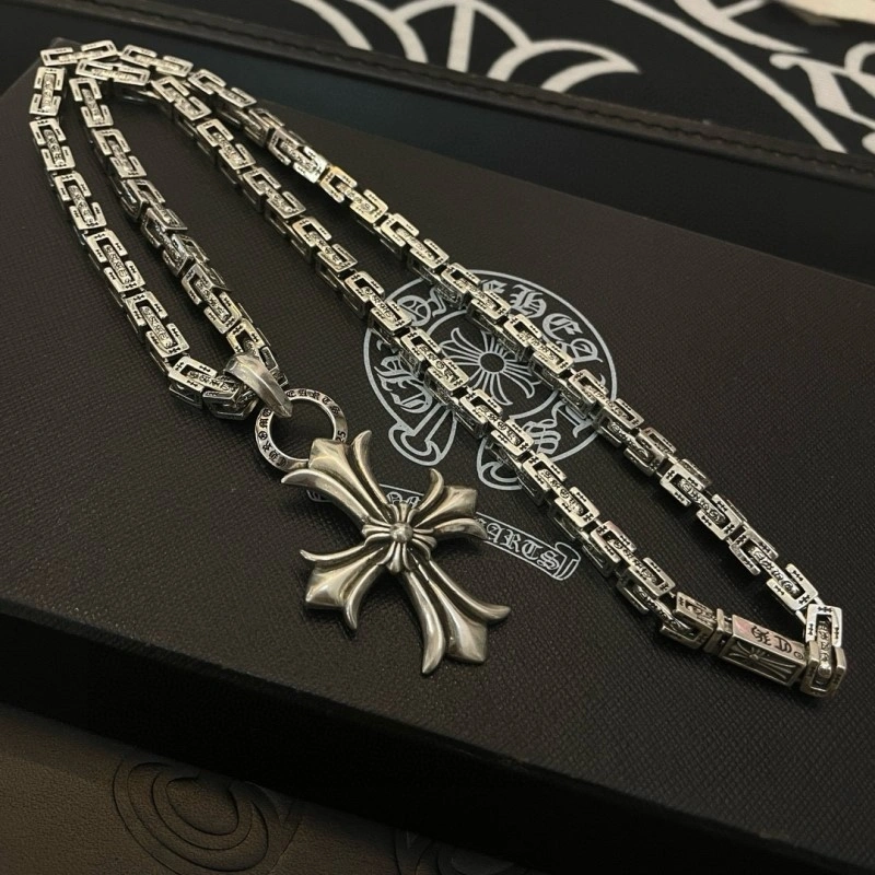 WellDesigned Chrome Hearts Necklaces 236631