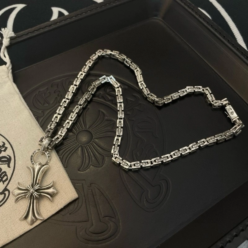 WellDesigned Chrome Hearts Necklaces 236631