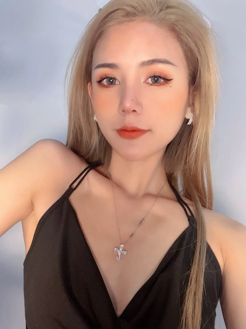 Sporty Chrome Hearts Necklaces 236642