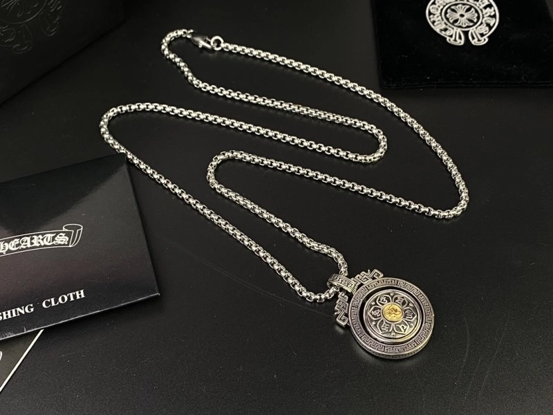 Snug Chrome Hearts Necklaces 236618