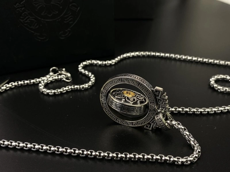 Snug Chrome Hearts Necklaces 236618