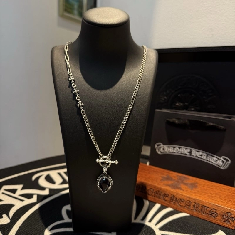 Trendsetting Chrome Hearts Necklaces 236633