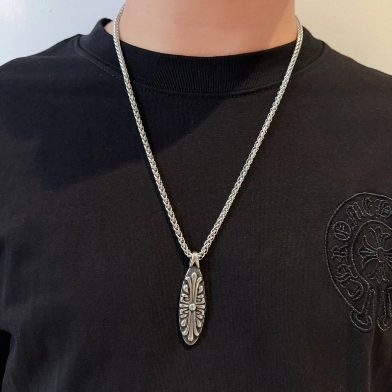 Snug Chrome Hearts Necklaces 236649