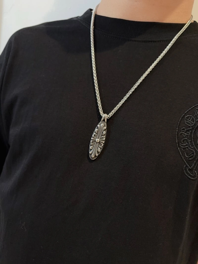 Snug Chrome Hearts Necklaces 236649