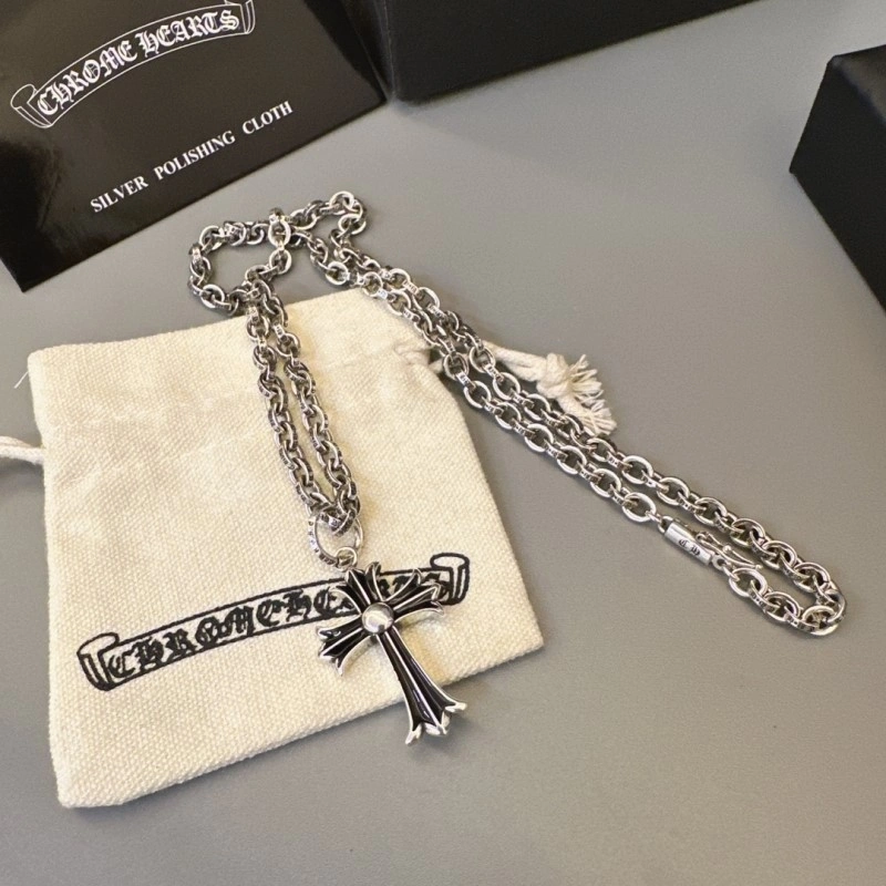 Compact Chrome Hearts Necklaces 236606