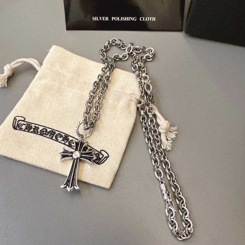 Compact Chrome Hearts Necklaces 236606