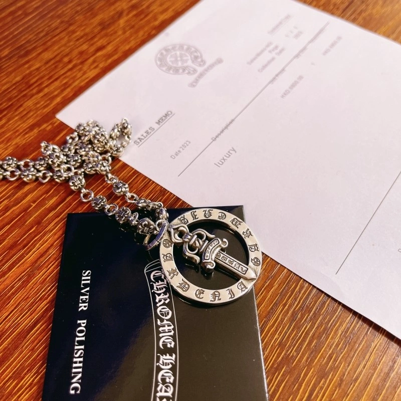 Snug Chrome Hearts Necklaces 236596