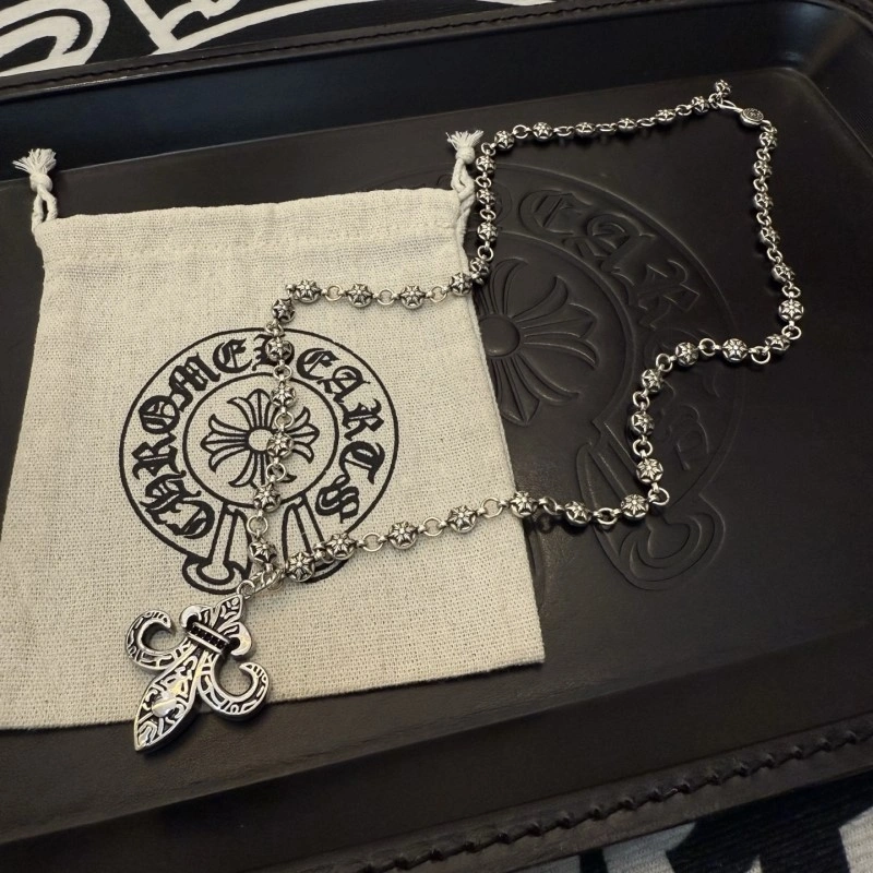 Timeless Chrome Hearts Necklaces 236595