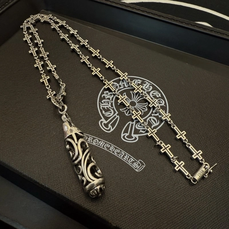 Vibrant Chrome Hearts Necklaces 236578