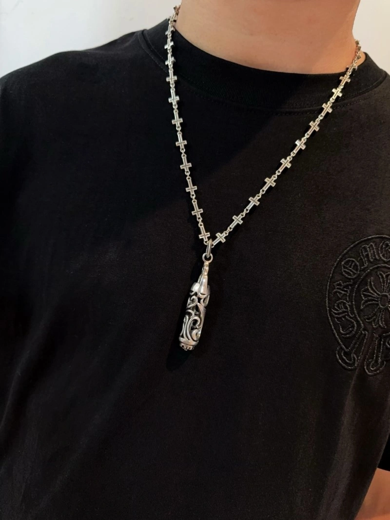 Vibrant Chrome Hearts Necklaces 236578