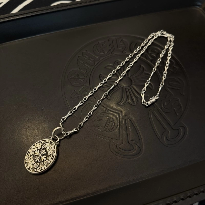 Sophisticated Chrome Hearts Necklaces 236575