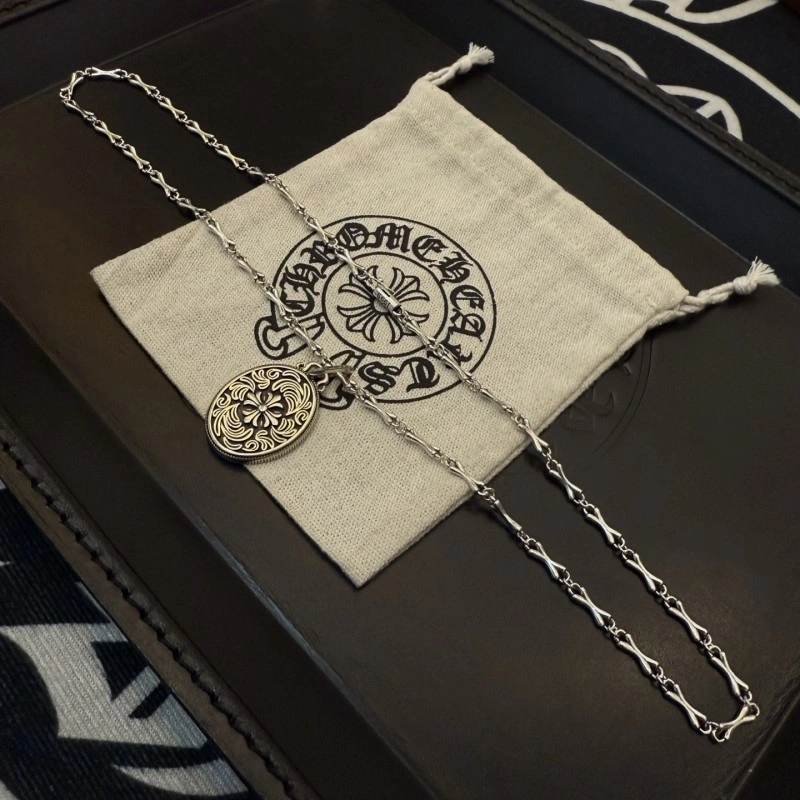 Sophisticated Chrome Hearts Necklaces 236575