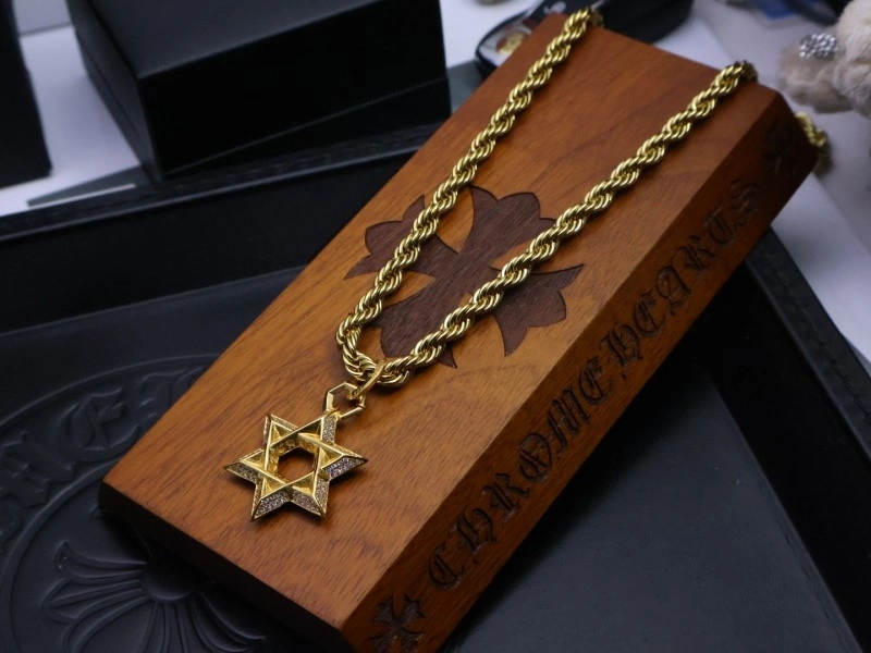 UrbanStyle Chrome Hearts Necklaces 236528