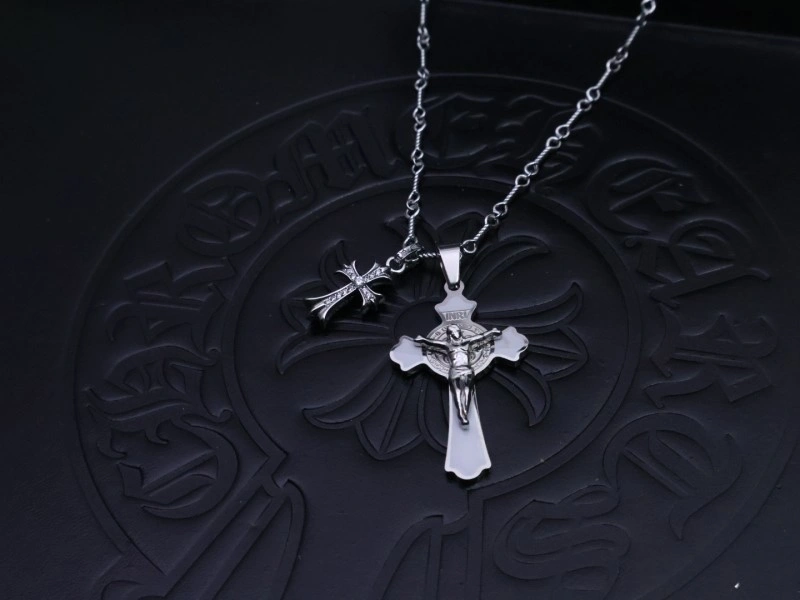 Chrome Hearts Necklaces Vibrant 236526