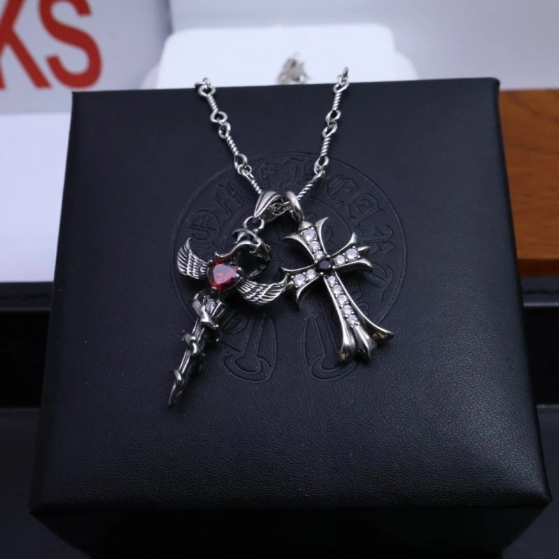 Thermal Chrome Hearts Necklaces 236504