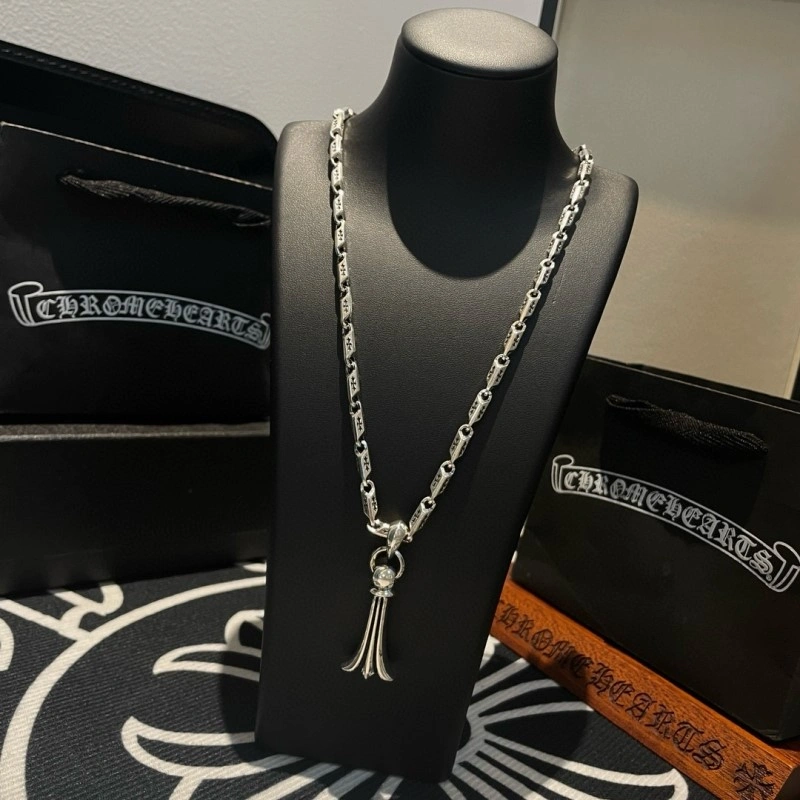 Stretchable Chrome Hearts Necklaces 236458