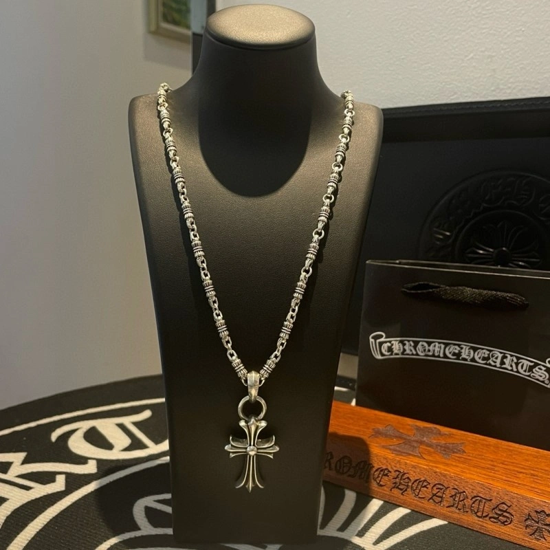 Seasonal Chrome Hearts Necklaces 236463