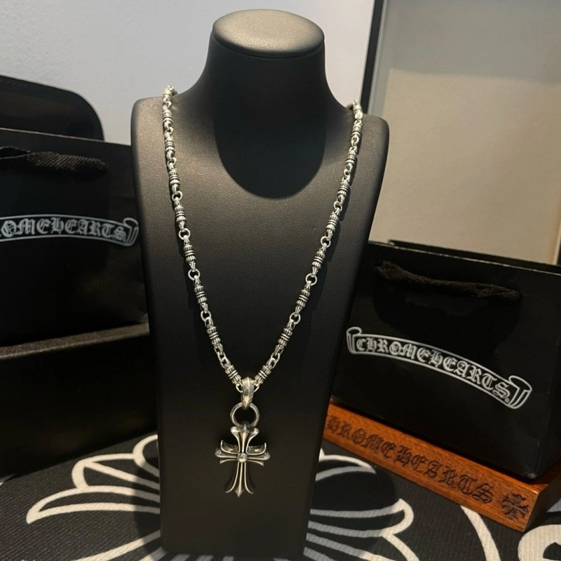 Seasonal Chrome Hearts Necklaces 236463