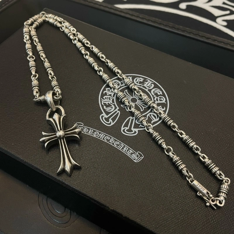Seasonal Chrome Hearts Necklaces 236463