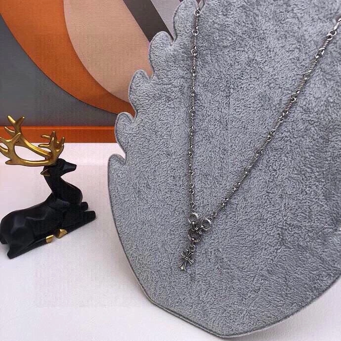 Effortless Chrome Hearts Necklaces 268389