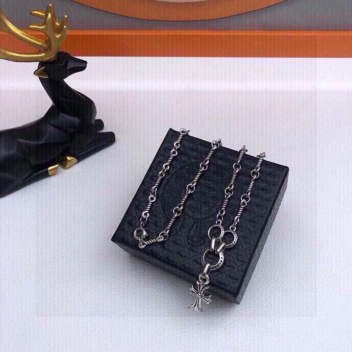 Effortless Chrome Hearts Necklaces 268389