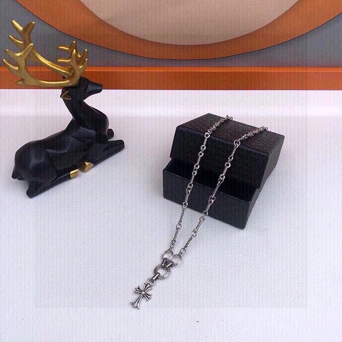 Effortless Chrome Hearts Necklaces 268389