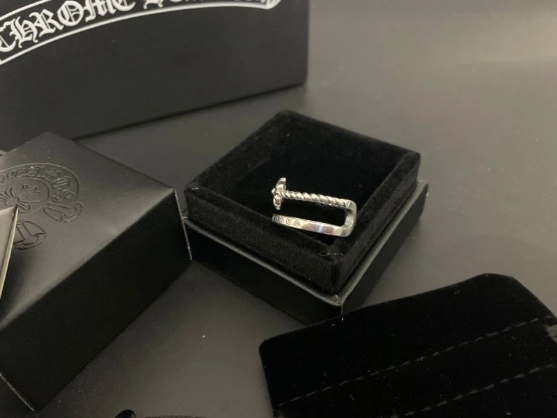 Attractive Chrome Hearts Rings 242136