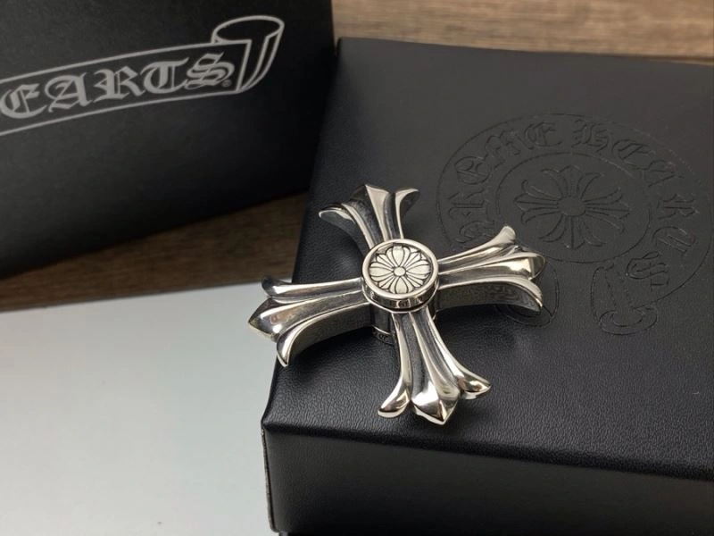 Comfortable Chrome Hearts Rings 241784