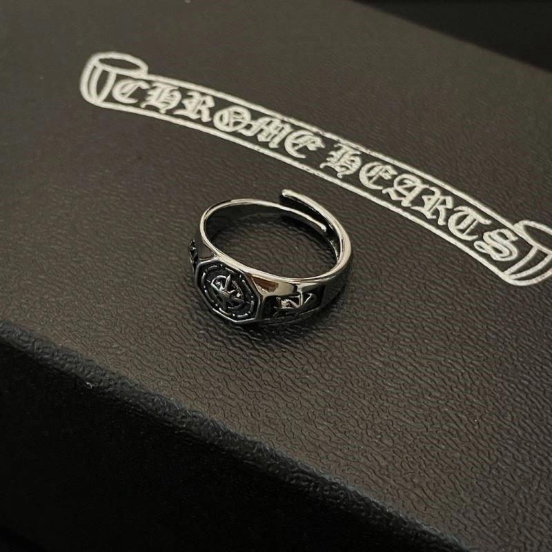Compact Chrome Hearts Rings 239916