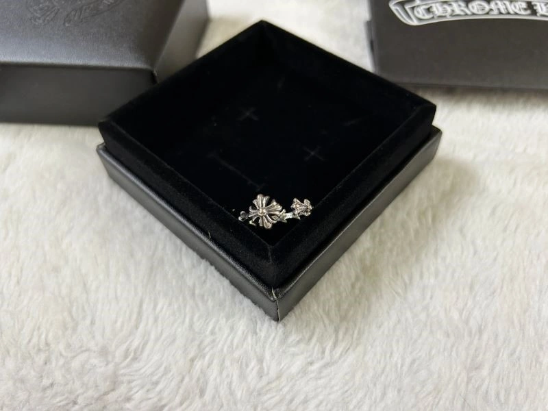 Attractive Chrome Hearts Rings 239914