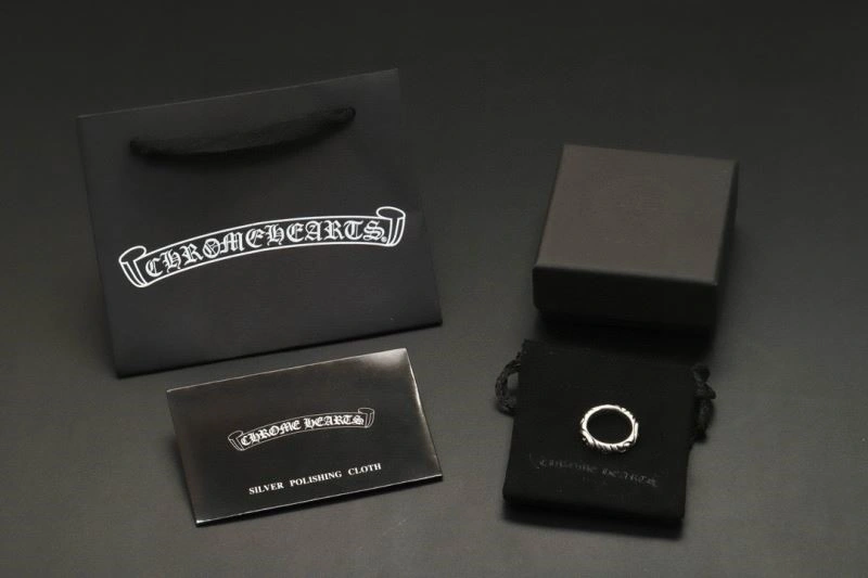Fashionable Chrome Hearts Rings 239170