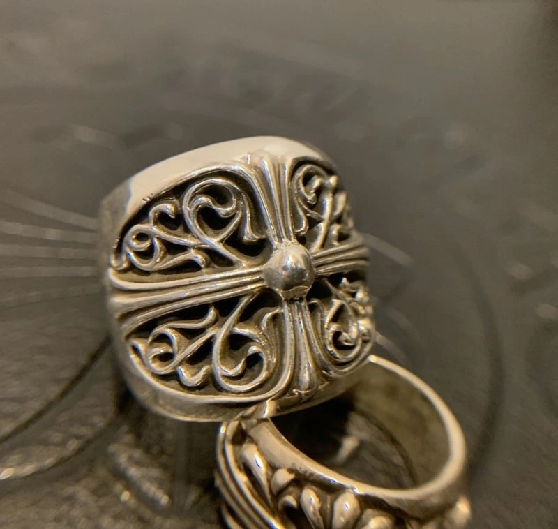WaterResistant Chrome Hearts Rings 238407