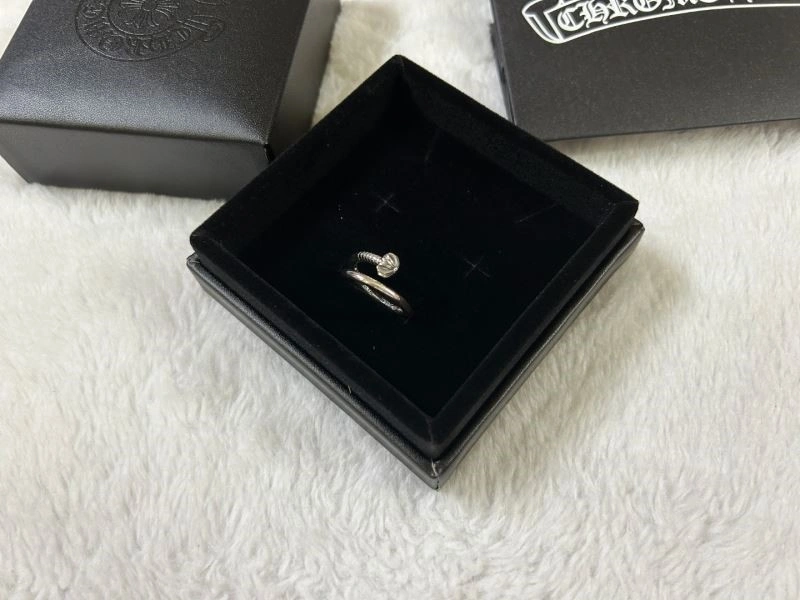 UrbanChic Chrome Hearts Rings 238409