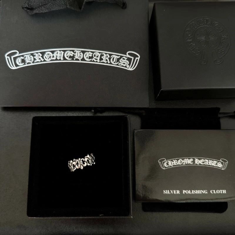 Effortless Chrome Hearts Rings 237489