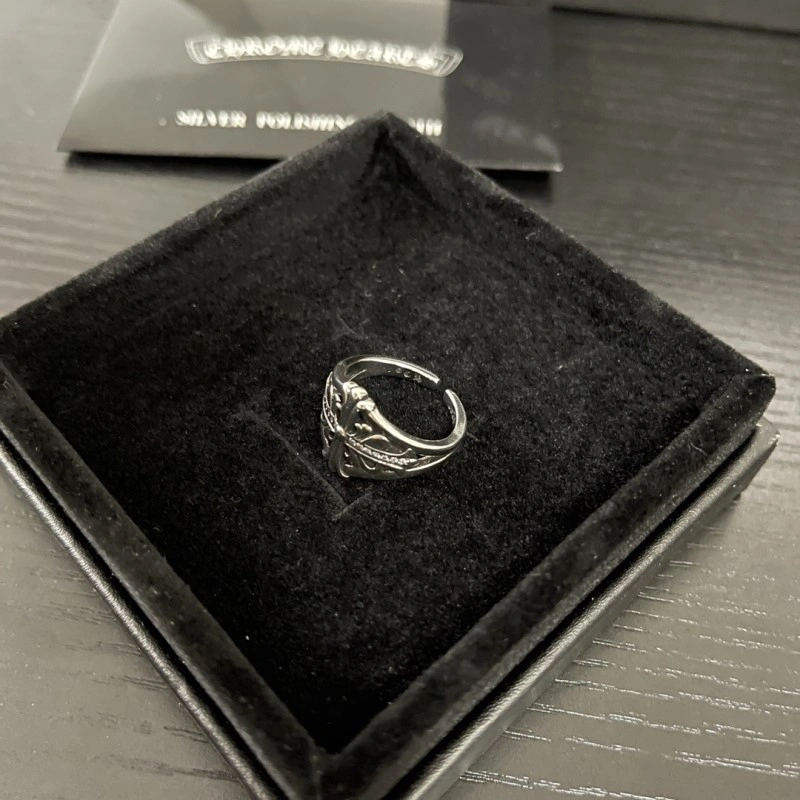 Sophisticated Chrome Hearts Rings 237472