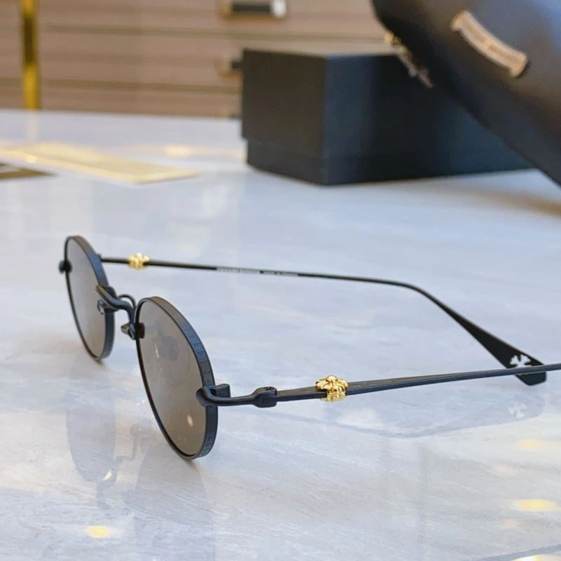 MultiPurpose Chrome Hearts Sunglasses 279007