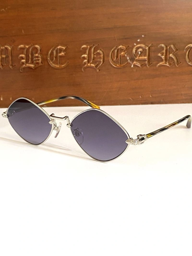 FreshLook Chrome Hearts Sunglasses 279059