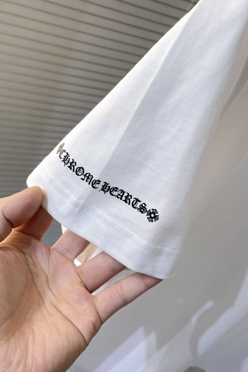 Snug Chrome Hearts T-Shirts 118585