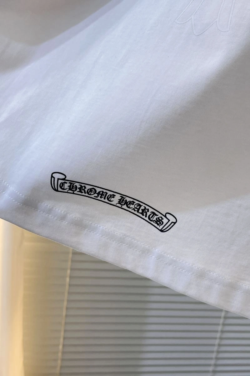 Snug Chrome Hearts T-Shirts 118585