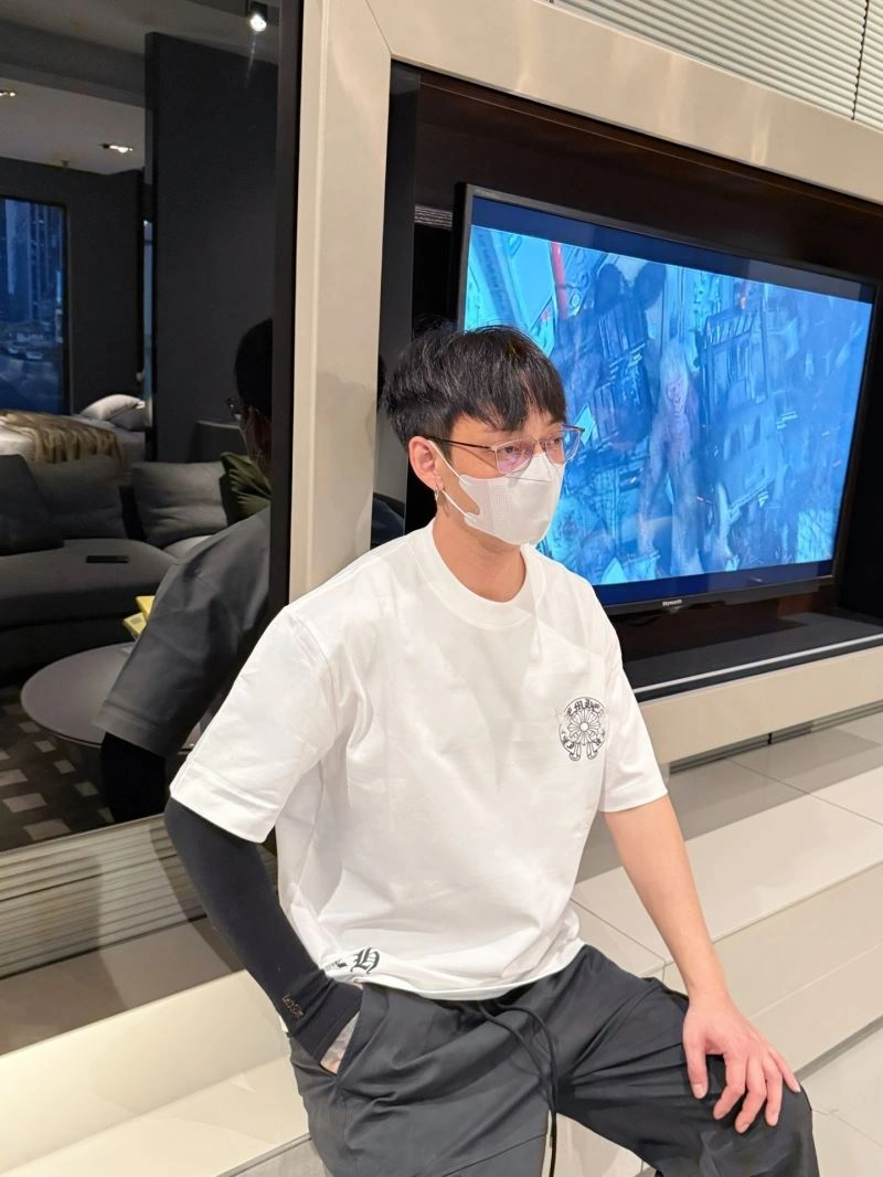 Efficient Chrome Hearts T-Shirts 118527