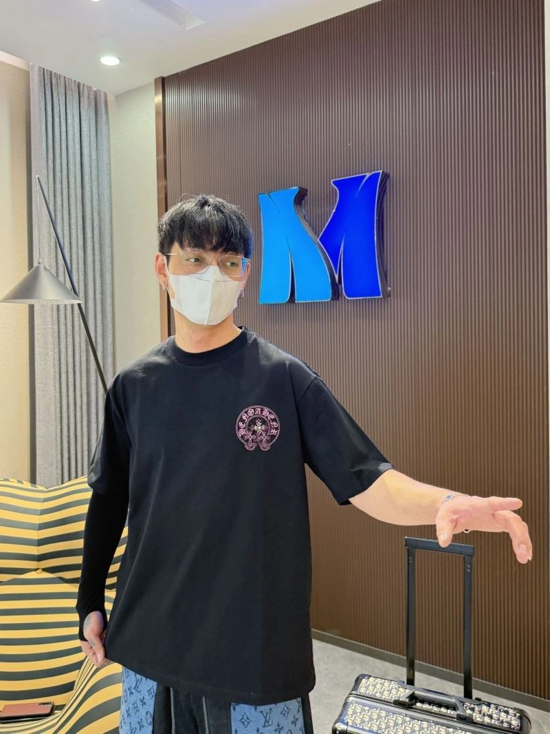 Vibrant Chrome Hearts T-Shirts 118369