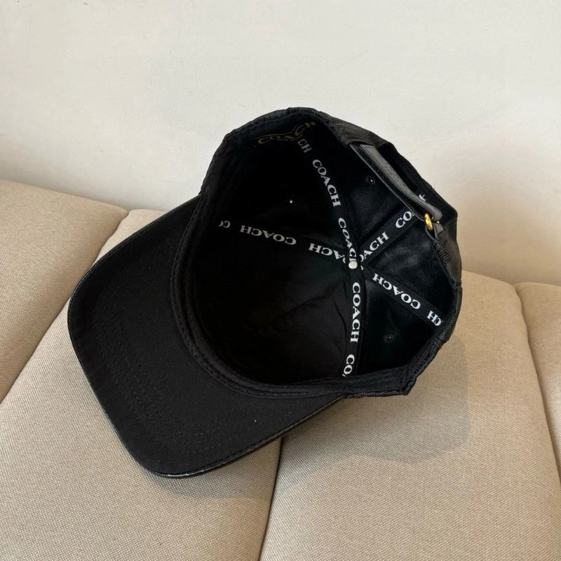 Coach Caps Bright 262108