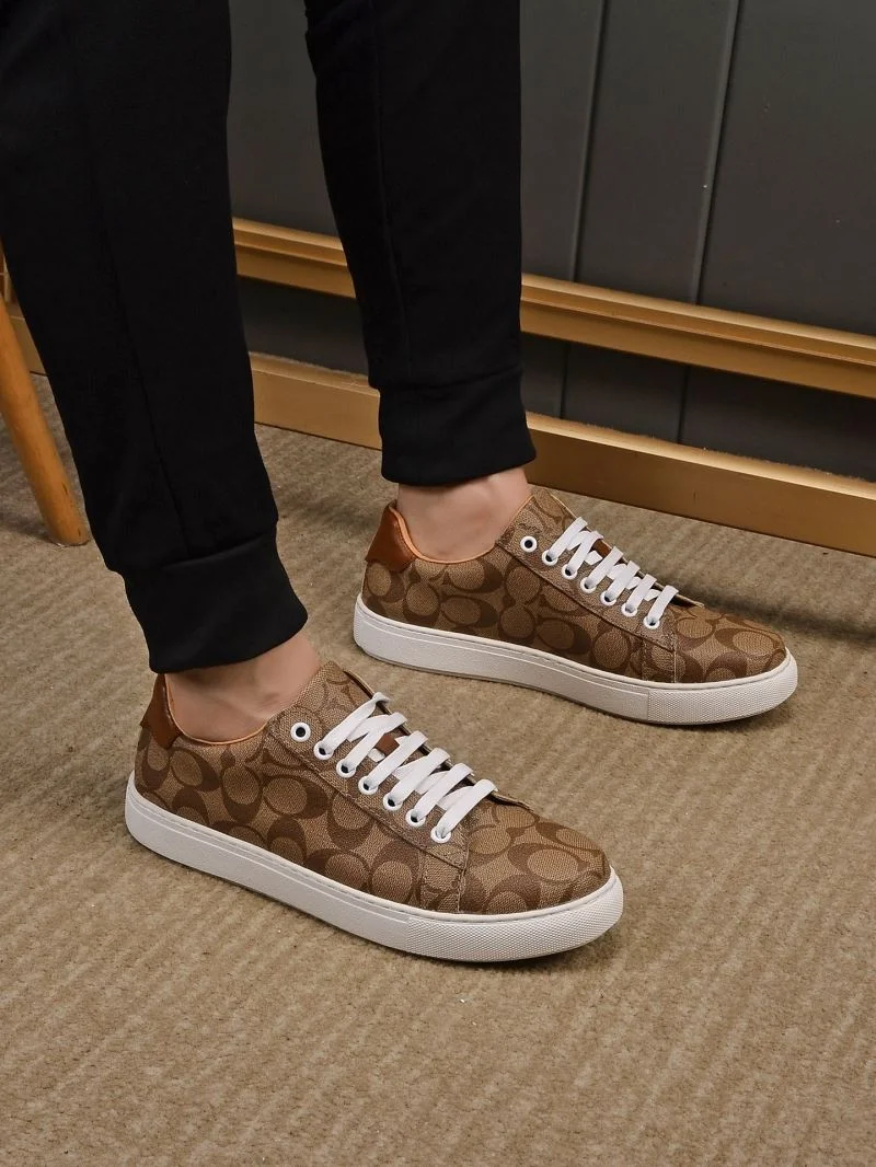 WellDesigned Coach Shoes 4919