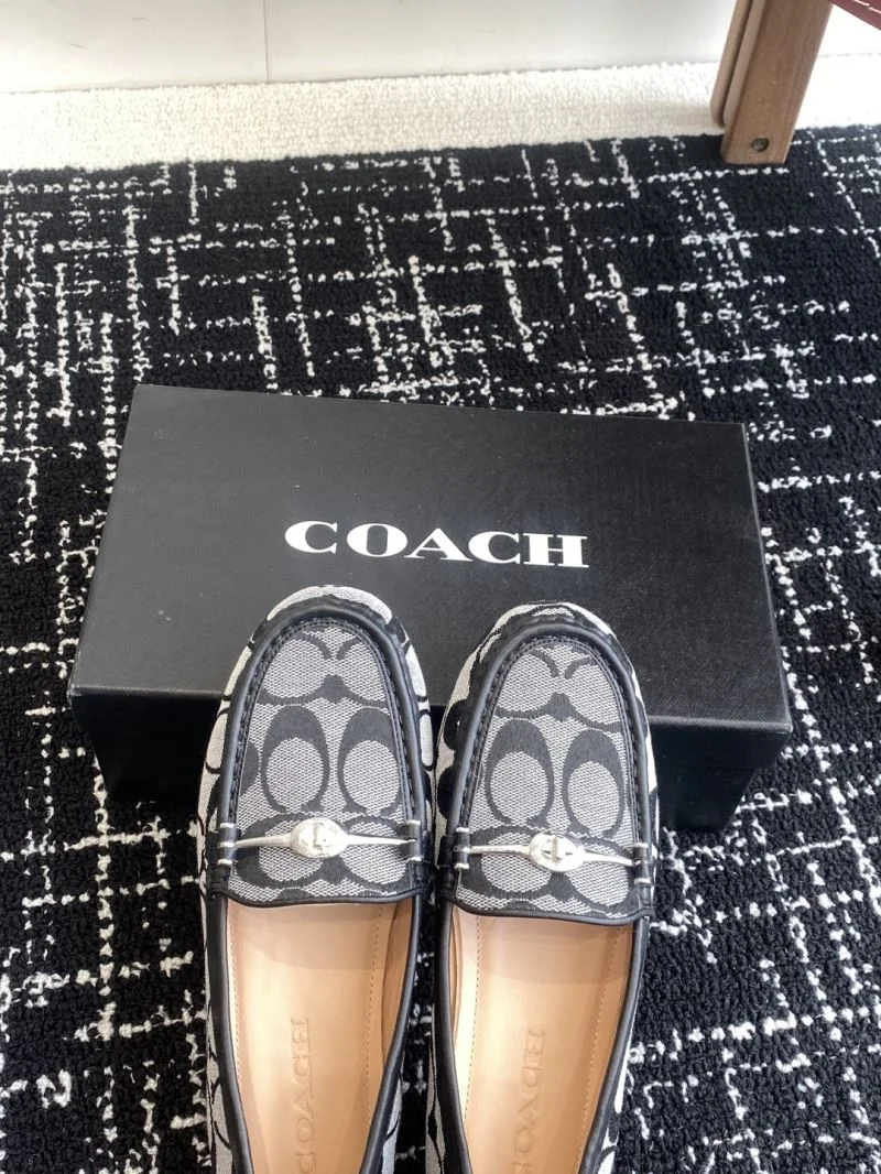 TimelessDesign Coach Shoes 12574