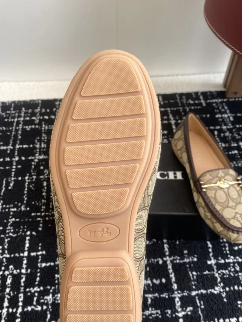 Trendsetting Coach Shoes 6528