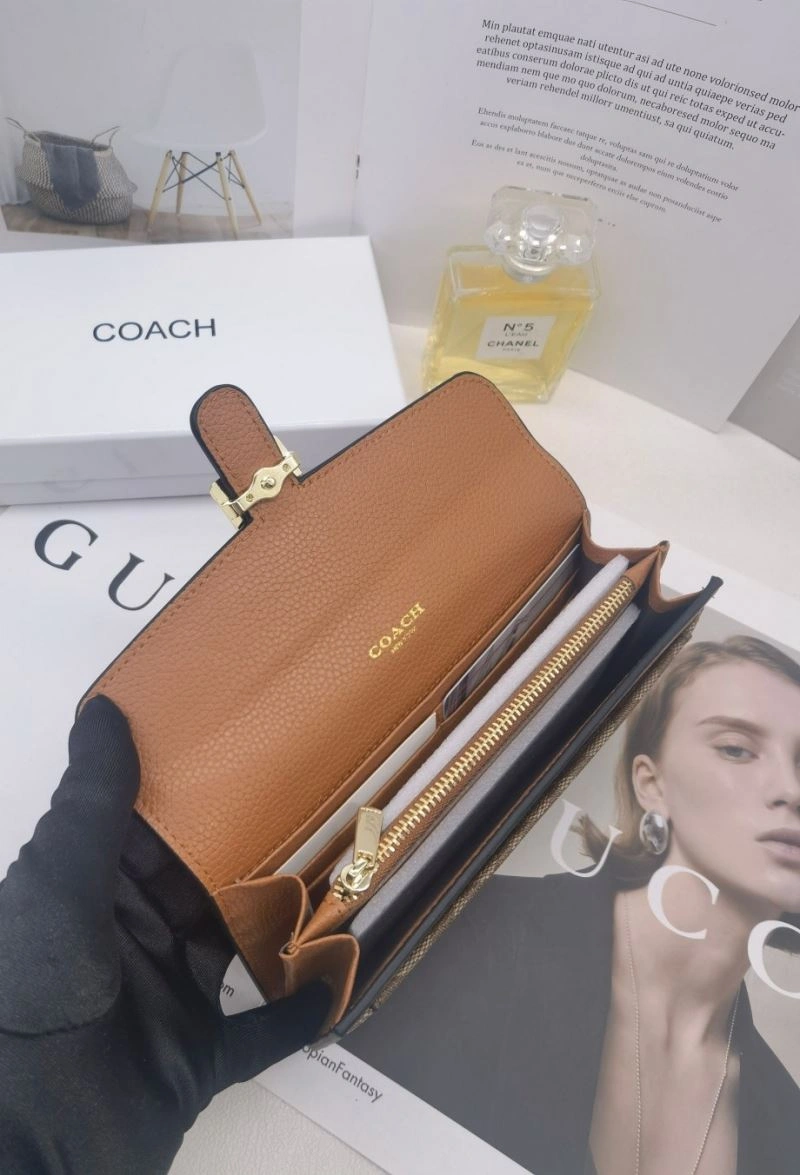 Coach Wallets Purse Lightweight 86128