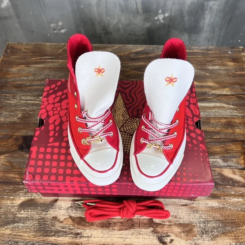 Converse Shoes ZipUp 4904