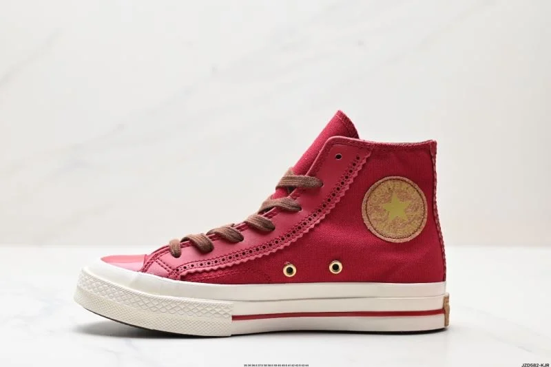 Tailored Converse Shoes 3581