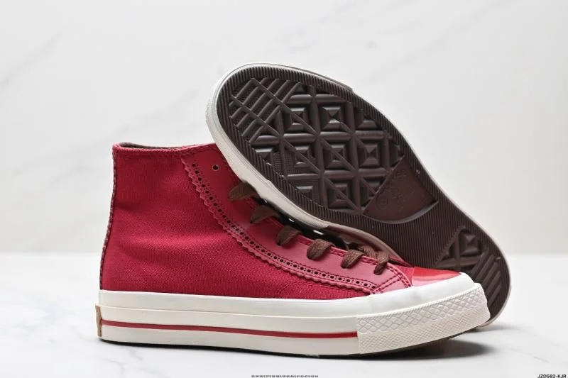 Tailored Converse Shoes 3581